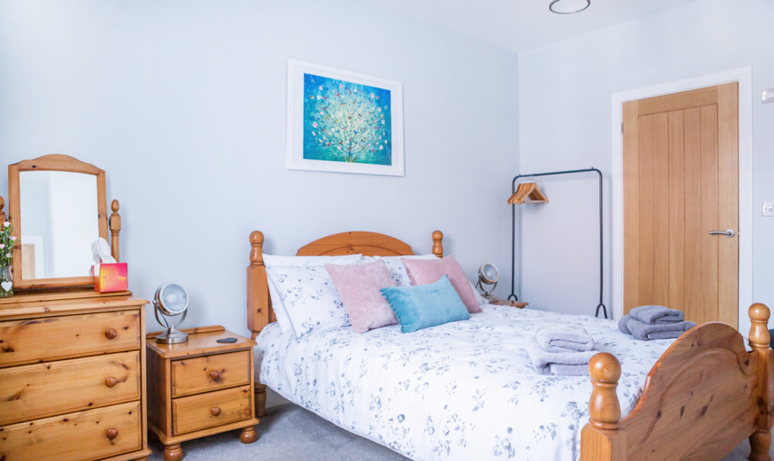 Rose Room Bed